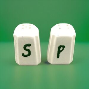 Vtg White Salt & Pepper Shakers-Speckles w/ Names On Back Collectible Decor